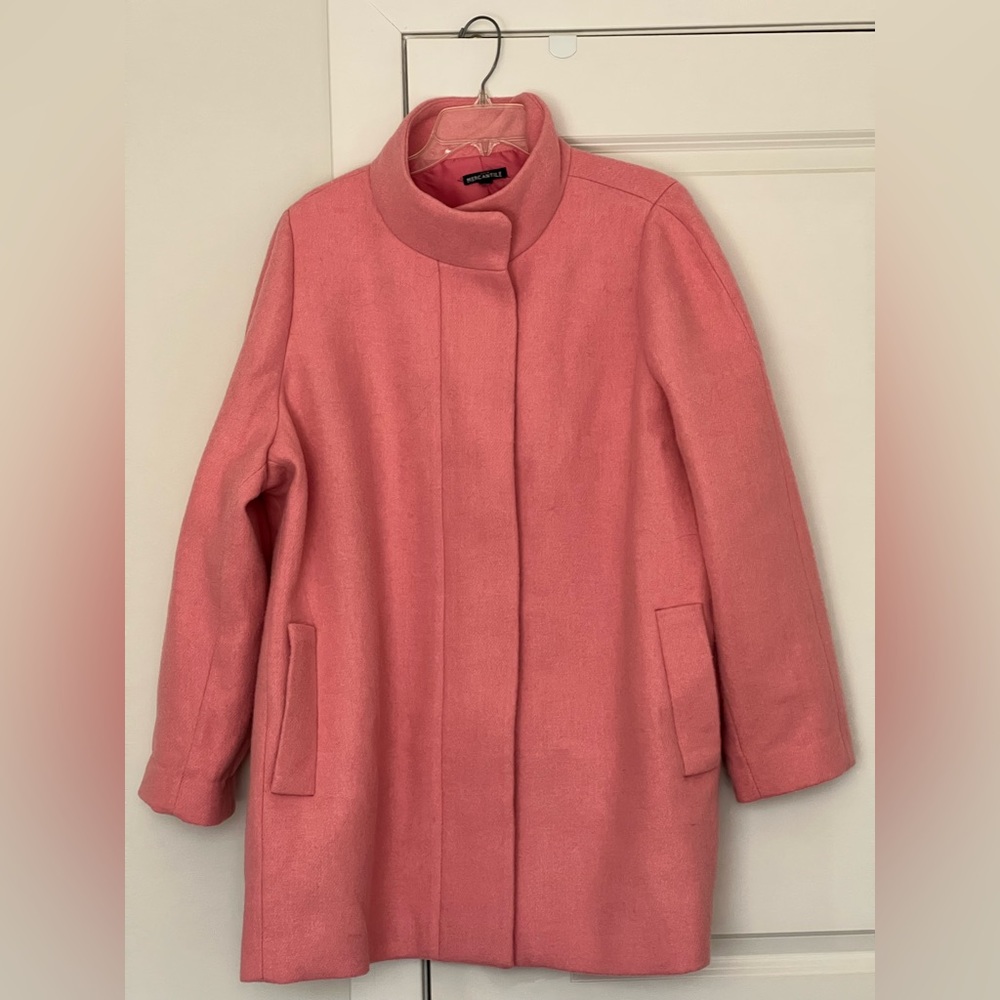 Beautiful pink coat like new J CREW